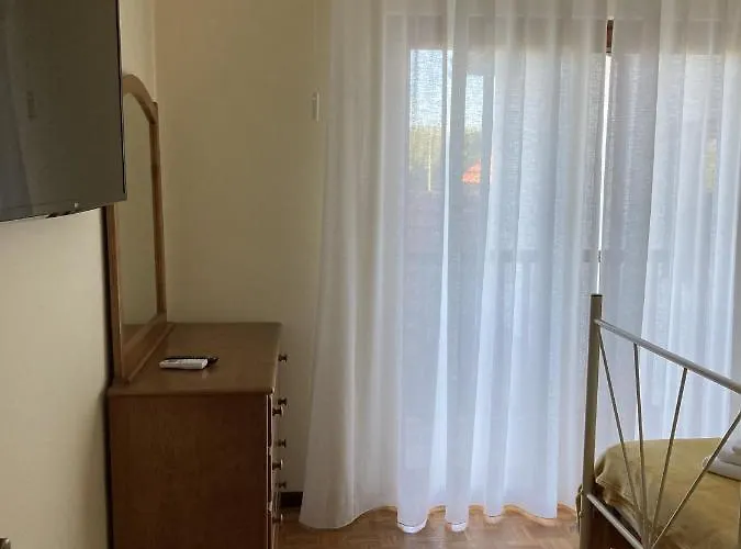 Casa Do Tavares Feriehus Carvalhais (Viseu)