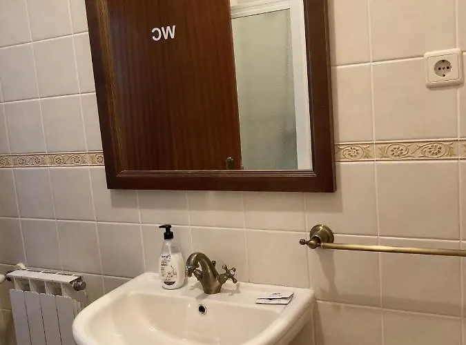 Casa Do Tavares Feriehus Carvalhais (Viseu)